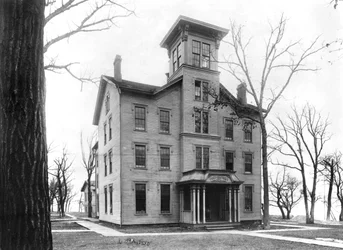 Old College, Evanston, erbaut 1855